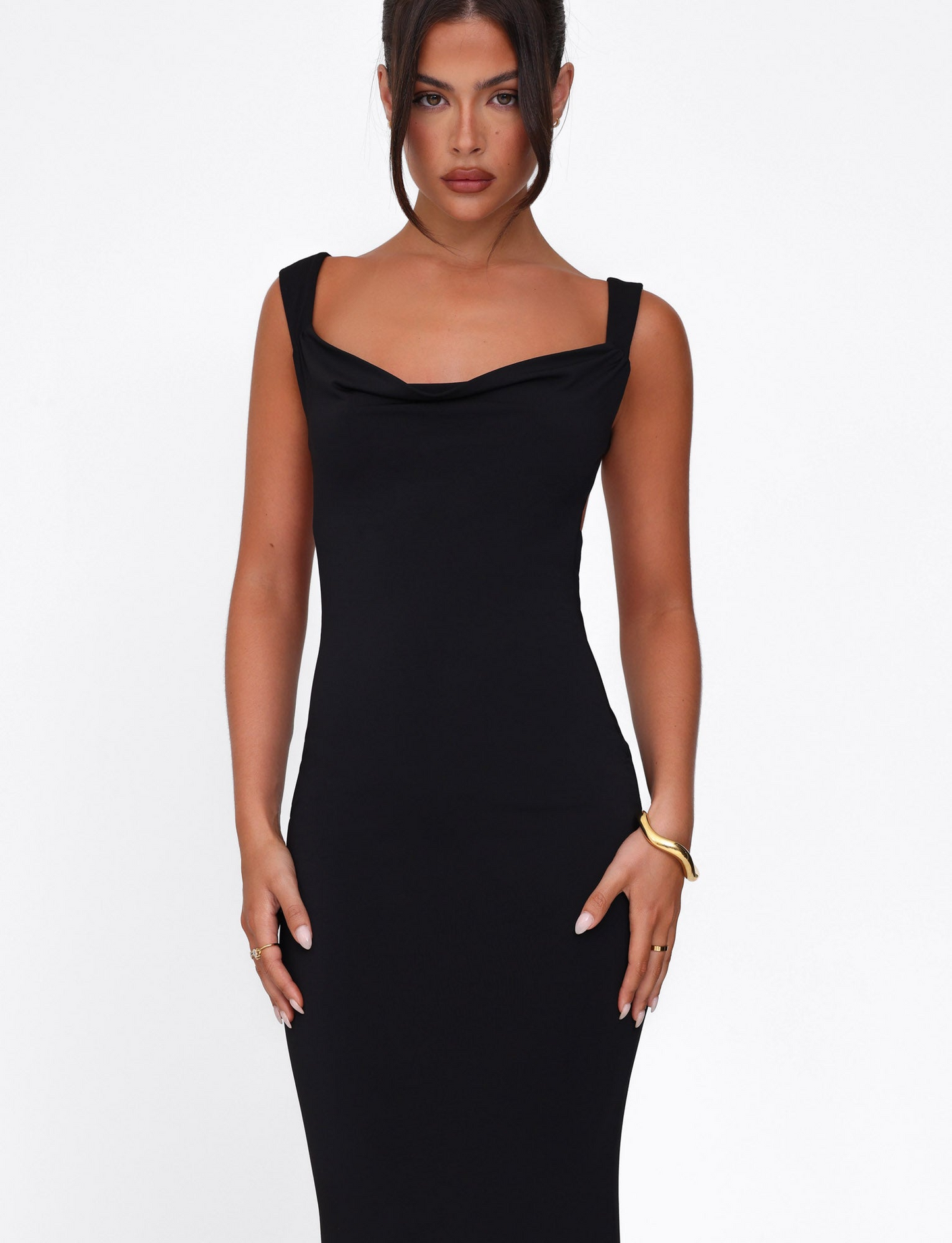 Kiara™ | Backless Sculpt Maxi Dress