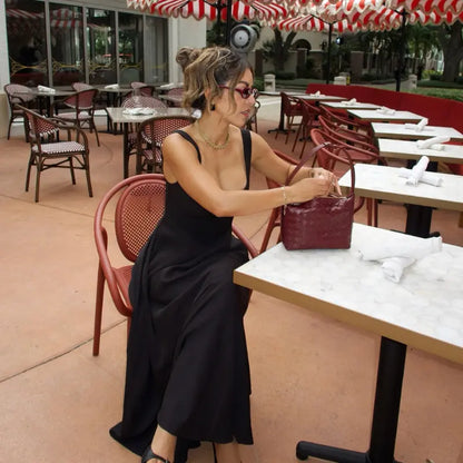 Amélie™ | Sculpted Square-Neck Midi Dress