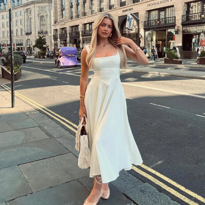 Amélie™ | Sculpted Square-Neck Midi Dress