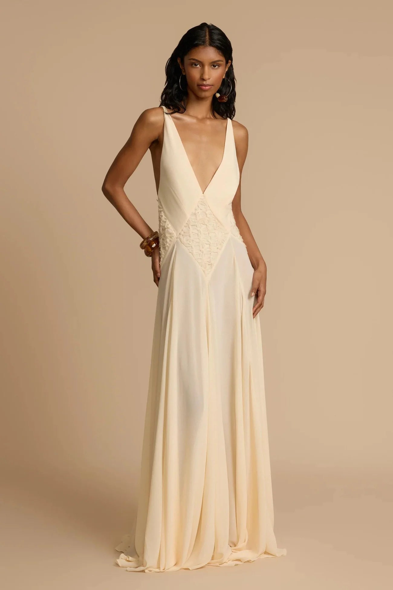 Serena™ | Flowing Plunge Maxi Dress