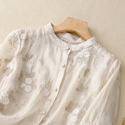 Isla™ Floral Breeze Blouse